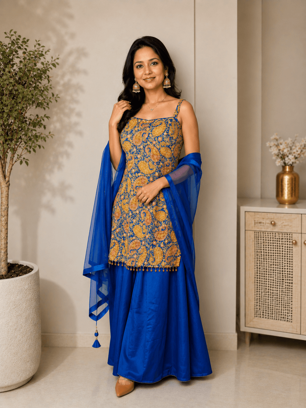 Royal Blue & Gold Paisley Printed Kurta Set